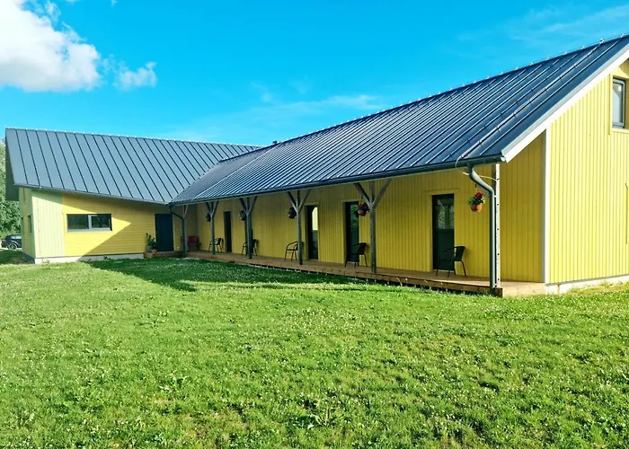 モーテル Auksi Motell *